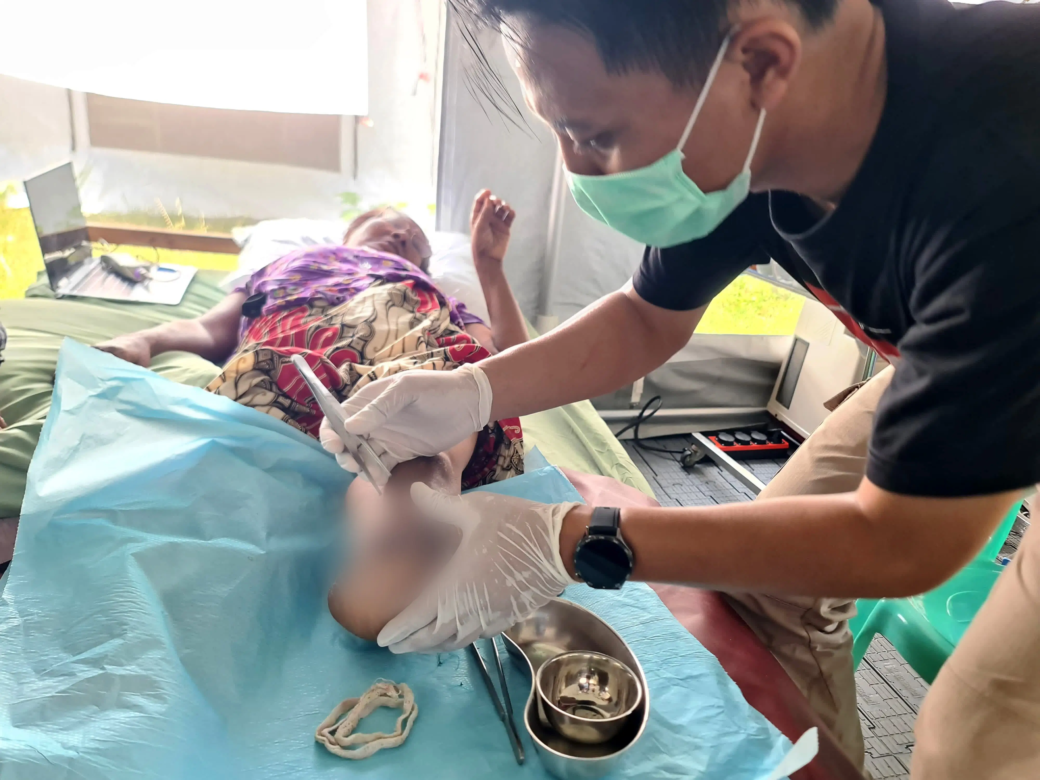 EMT Indonesia Layani 660 Warga Myanmar di Hari ke-14
